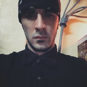 Meet your Posher, Danny